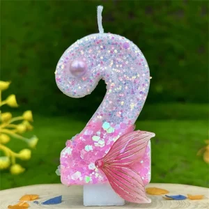 Vela de cumpleaños temática de cola de sirena con el numero 2